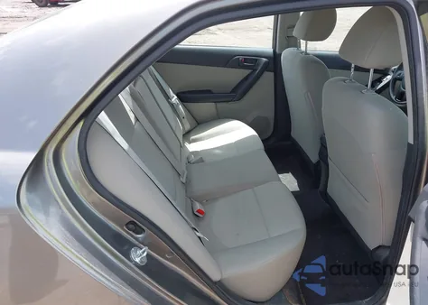 2011 Kia Forte Ex z USA, uszkodzony, nr VIN KNAFU4A29B5396261